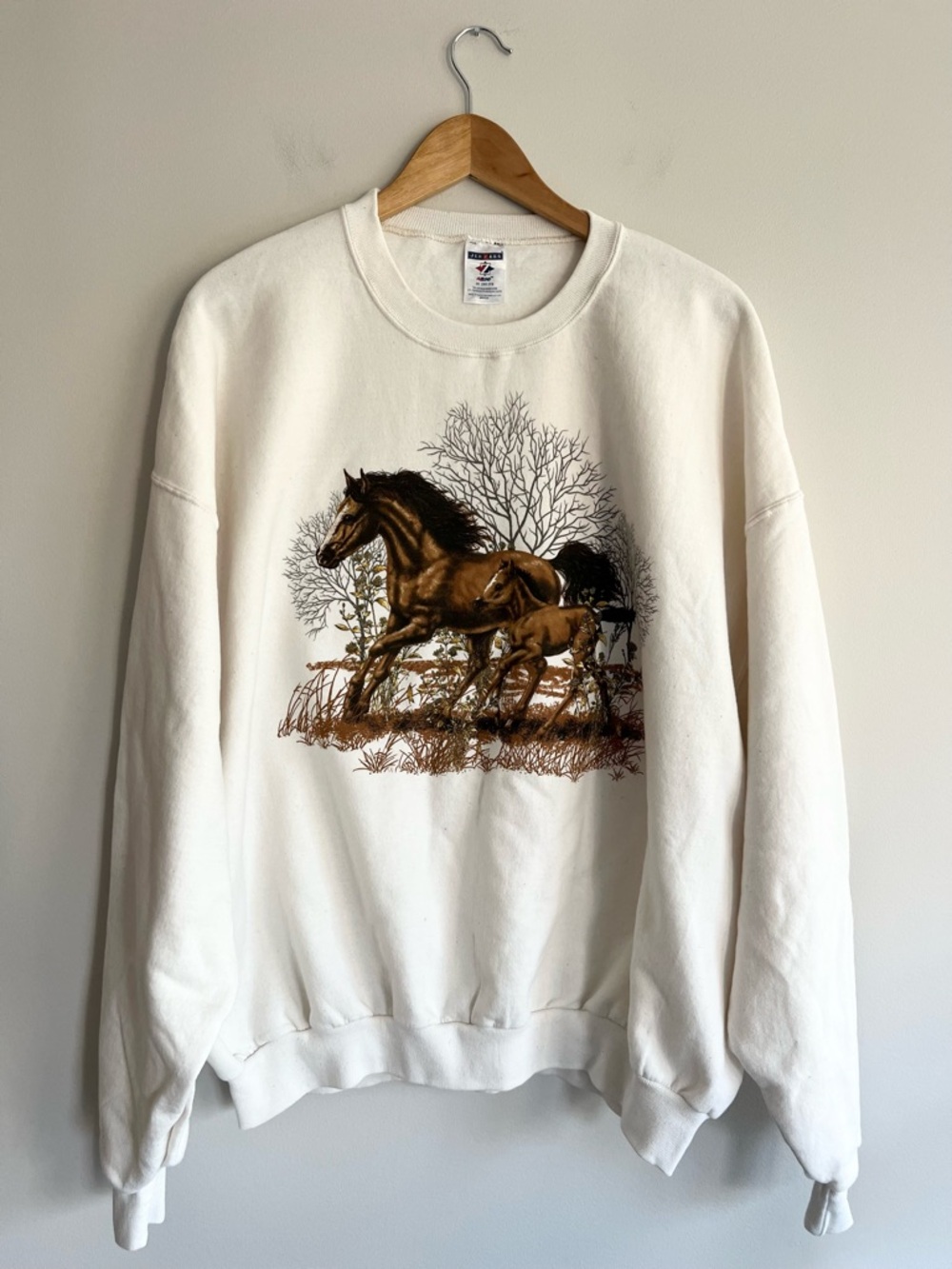 Jerzees Vintage Cream Horse Graphic Crewneck Sweatshirt 2X